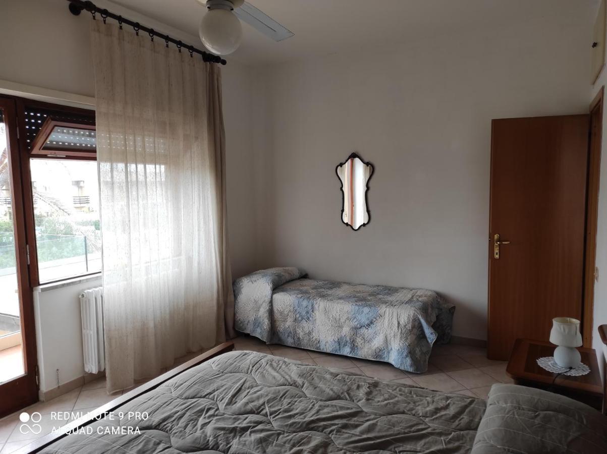 Willa Stella Di Mare Terracina Zewnętrze zdjęcie